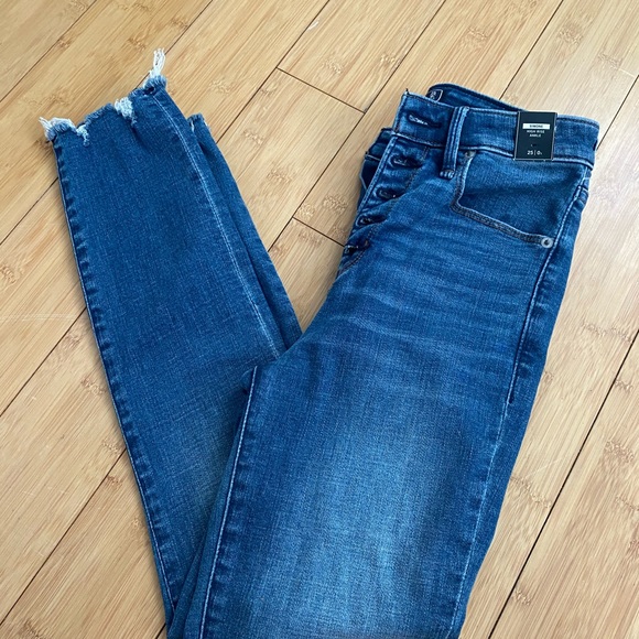 Abercrombie and Fitch jeans - Picture 1 of 7